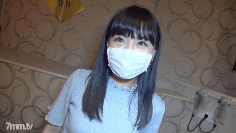 FC2-PPV-1057211: Rinka Khiêu Khích Trong Bộ Đồ Lót Xuyên Thấu Gợi Cảm