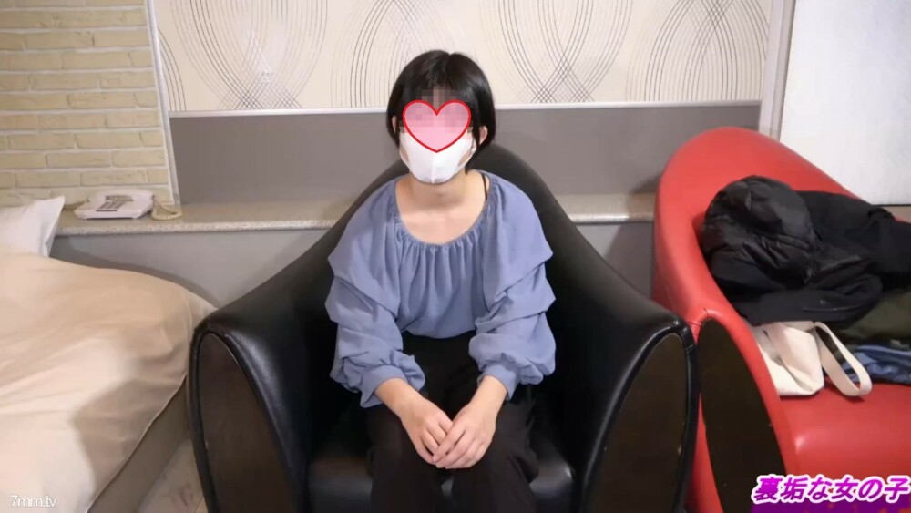 Nóng Bỏng Cùng Hanane-chan Trong FC2-PPV-2828131: Khi Cô Nàng Ngây Thơ Bùng Nổ
