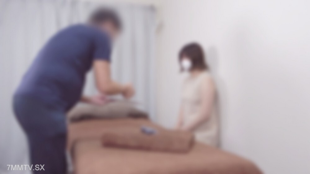 Vợ Mới Cưới Mang Bầu, Cửa Hàng Sắp Khai Trương, Cô Vợ Khiêu Khích Với FC2-PPV-4770293